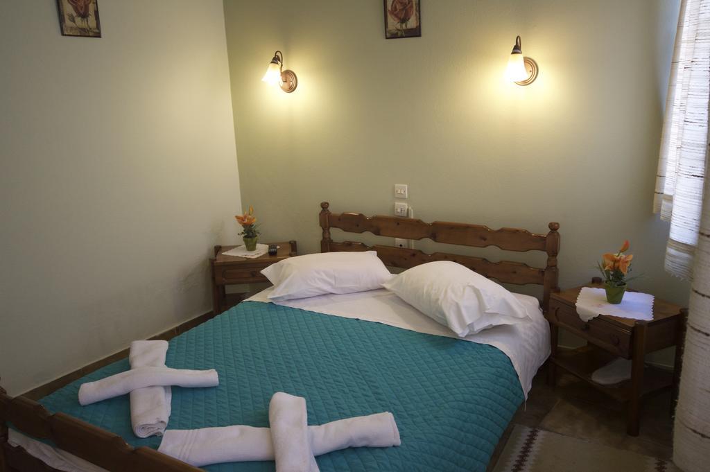 Ria Rooms キソス エクステリア 写真